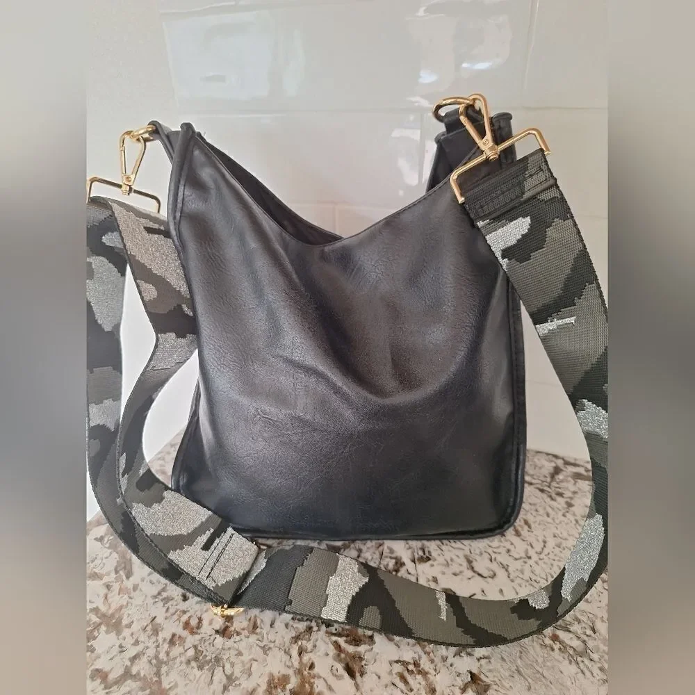 Ah dorned Black vegan leather crossbody‎
